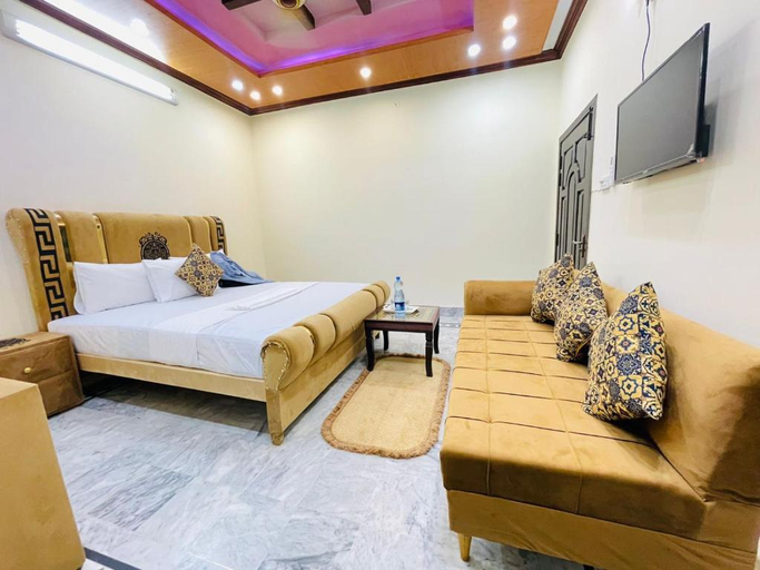Bedroom 3, Castle Guest House, Islamabad