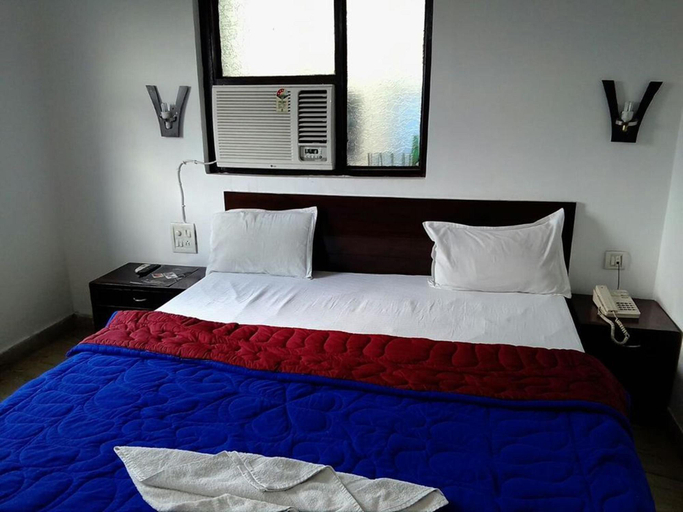 Bedroom, Hotel Navneet Grand, Agra