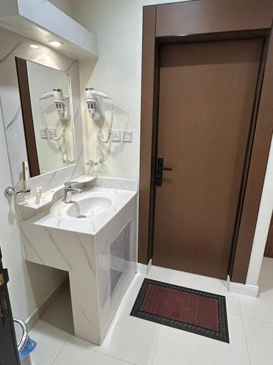Bathroom 5, شقق روز السفارات للشقق المخدومه اقتصادي Economy, Riyadh