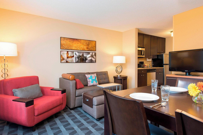 Exterior & Views, TownePlace Suites by Marriott Kalamazoo, Kalamazoo
