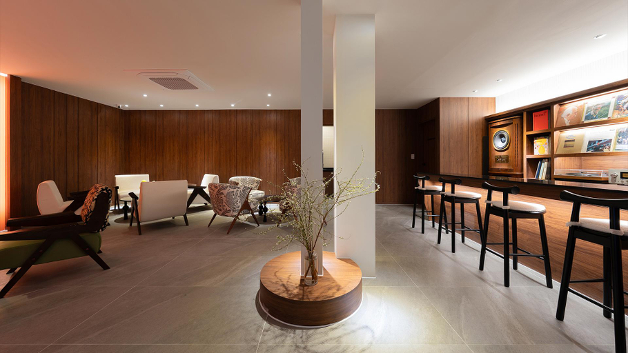 Food & Drinks 4, hotel UK, Busanjin