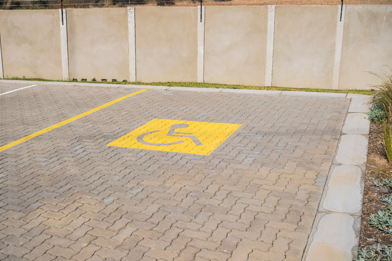 4, Cozy 1-Bedroom Apartment in Secure Estate, Tshwane, City of Tshwane