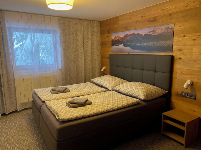 Room 5, Pension Marina, Schwaz