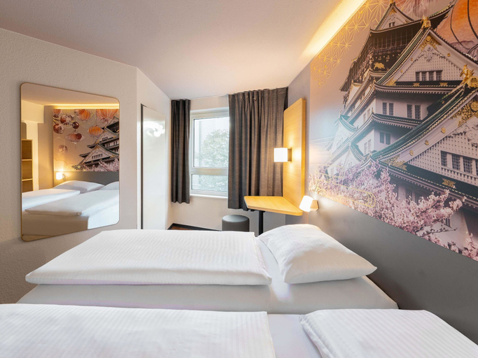 Bedroom 4, B&B Hotel Düsseldorf-Hbf, Düsseldorf