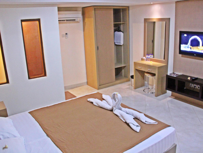 Bedroom 2, Luxio Hotel, Denpasar