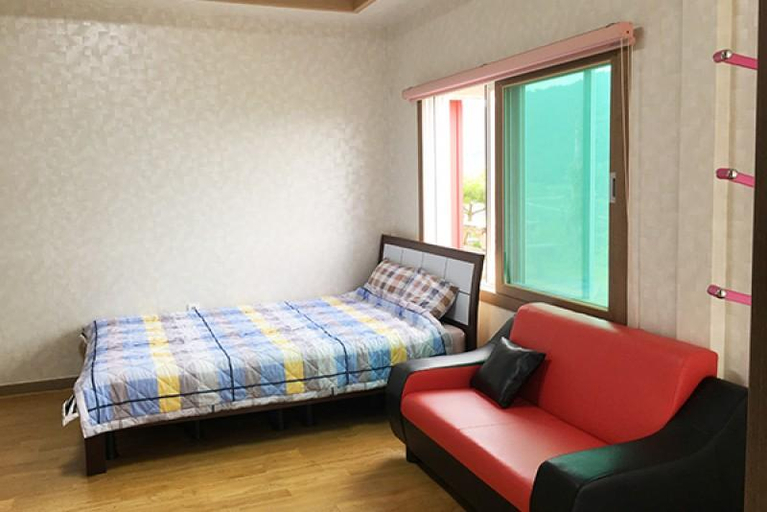 Bedroom, Jindo Sansaesori Pension, Jindo