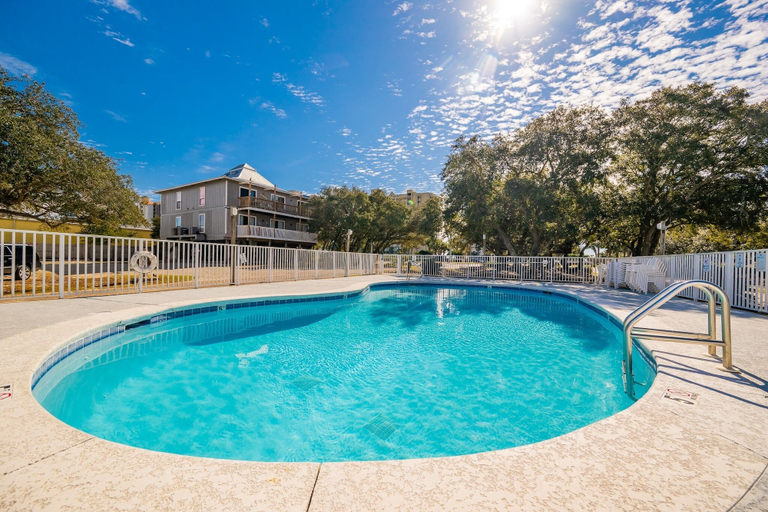 Pool 2, Romar Village 312 2 Bedroom Condo, Baldwin