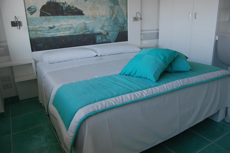 Bedroom 3, La Madegra Seasuite, Salerno
