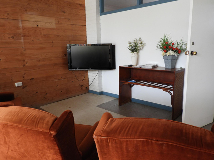 Others 4, Somerset Caravan Park, Waratah/Wynyard - Pt A