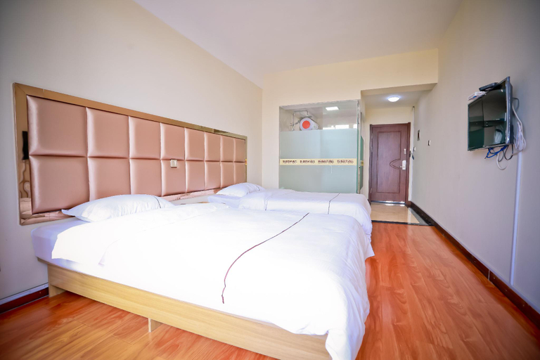 Bedroom 2, Xin'Gang Business Hotel, Dandong