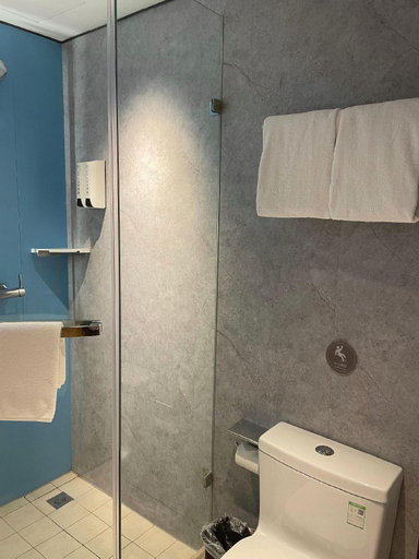 Bathroom 3, Motel 168 (Chongming Bayi Road Pedestrian Street), Shanghai