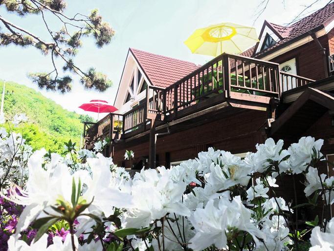 Exterior & Views 1, Gwangju Toechon Dreaming House, Gwangju