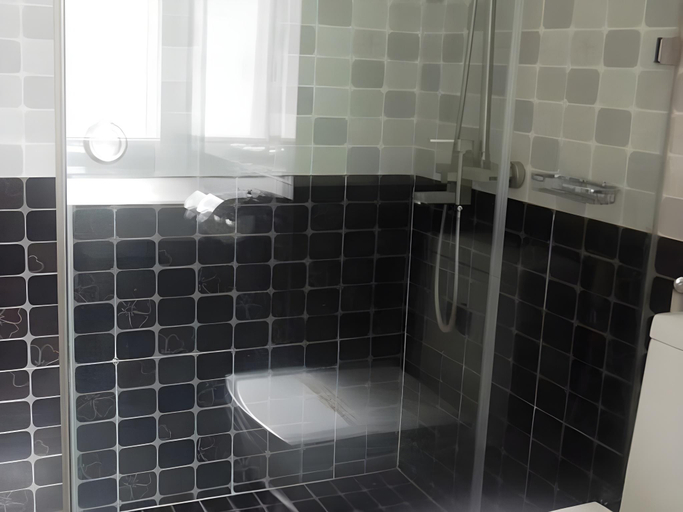 Bathroom, Calvin Hotel, Hai Bà Trưng
