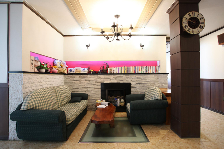 Others 4, Taean Mallipowalzheim Pension, Taean