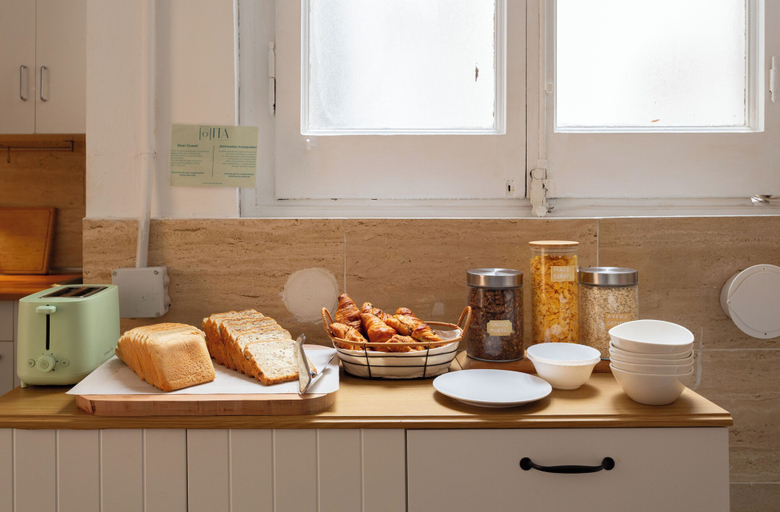 Food & Drinks 5, Casa Lolita Guesthouse, Barcelona