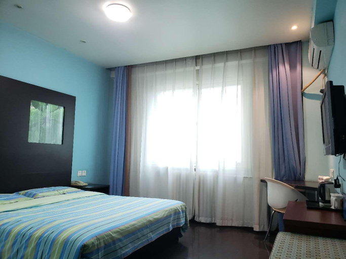 Bedroom 2, Super 8 Hotel (Beijing Huairou Kaifang Road), Beijing