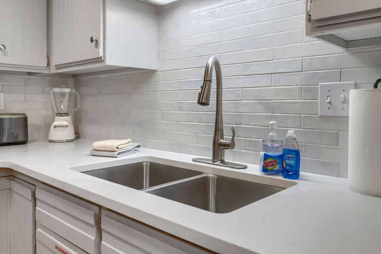 Private kitchen 4, Main St 146 Walk To Everything/town Lift 2 Bedroom Condo, Summit