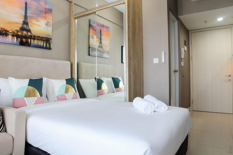 Bedroom, Homey Studio Apartment @ Springlake View Summarecon Bekasi, Bekasi