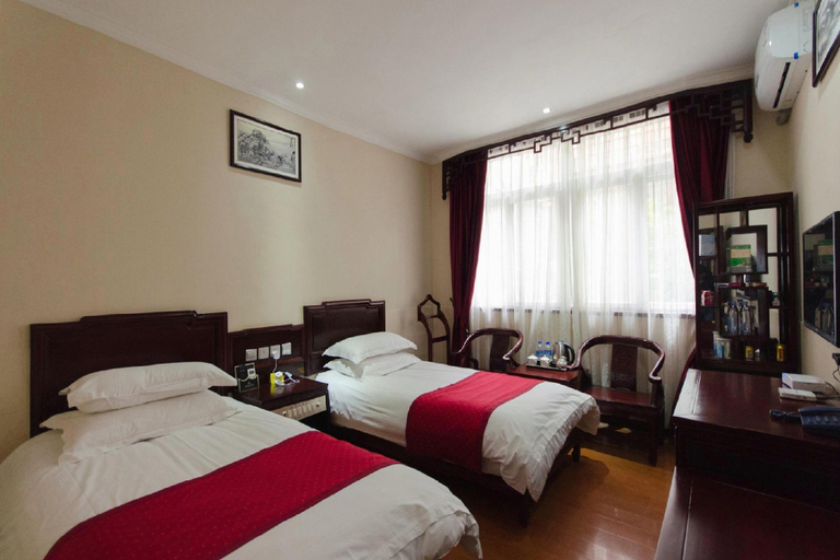 Bedroom 2, Huacheng Hotel, Baoshan