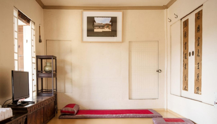 Bedroom, Bonghwa Namho Gutaek Pension, Bonghwa
