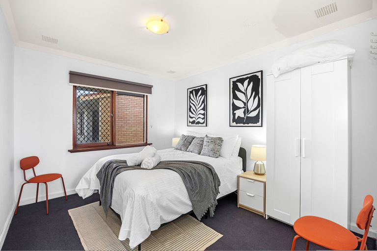 Bedroom 4, Skynest Rivervale - Sepal Stay, Perth