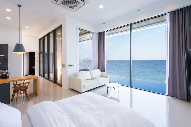 Bedroom 3, Pohang Mersong Pool and Spa Pool Villa, Pohang
