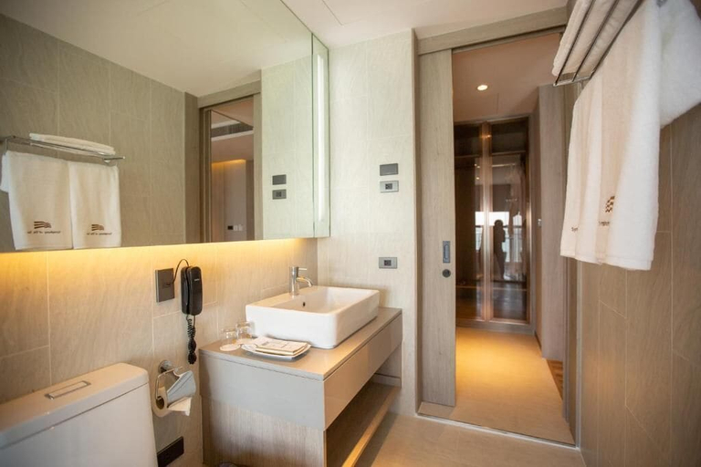 Bathroom 5, Symphony of The Sea, Muang Chon Buri