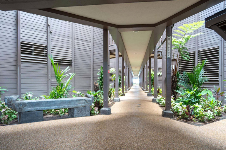 Property grounds 2, Hale Hui Kai 208 - Ocean View Luxury Condo on the Best Beach on Maui, Split AC!, Maui