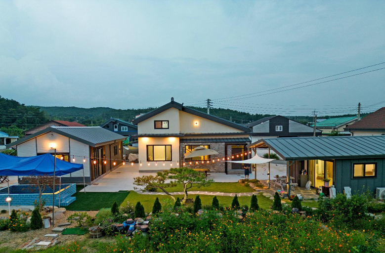 Exterior & Views 5, Pohang Four Seasons Private Pension, Pohang