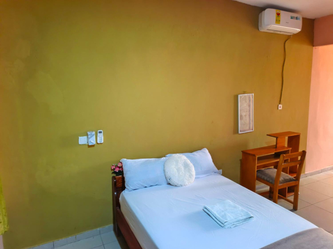 Bedroom 5, Sicorisa Royal Hotel, Dangbe East