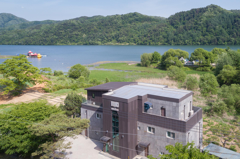 Exterior & Views 5, Gapyeong Pool Villa Pension Veloshi Lake, Gapyeong