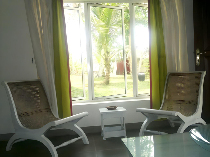Public Area, Beach Republic, Balapitiya