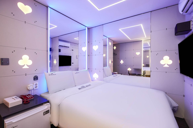 Bedroom 2, Gwangmyeong Blue, Guro