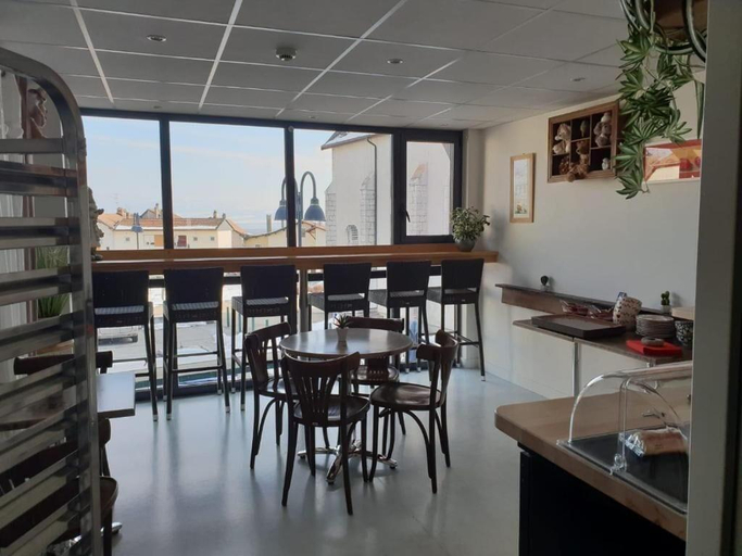 Food & Drinks 5, Auberge Communale - La Fruitière Péron, Ain