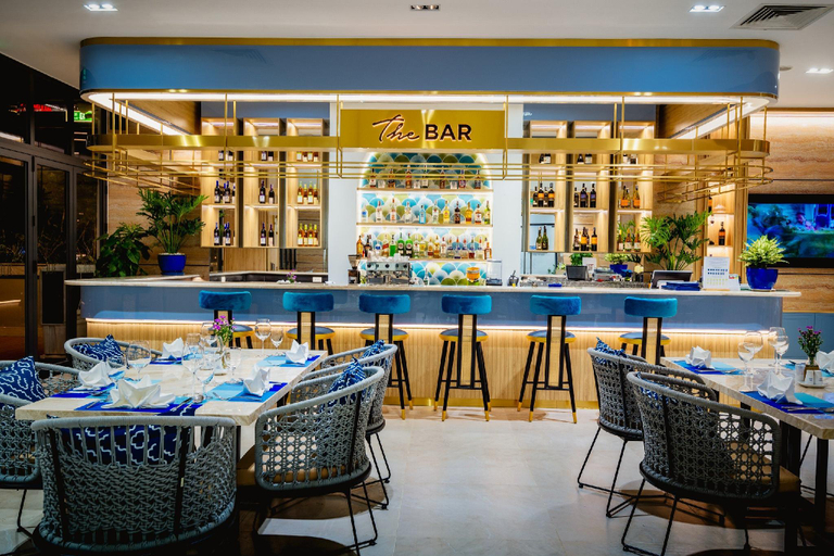 Restaurant 2, Sunnyhomes Perfect Oceanview Ariyana Building, Nha Trang