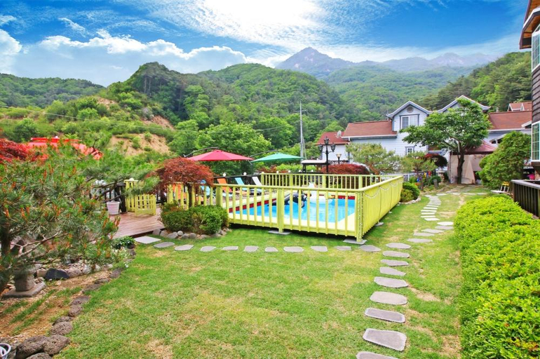 Others 5, Gapyeong Roseway, Gapyeong