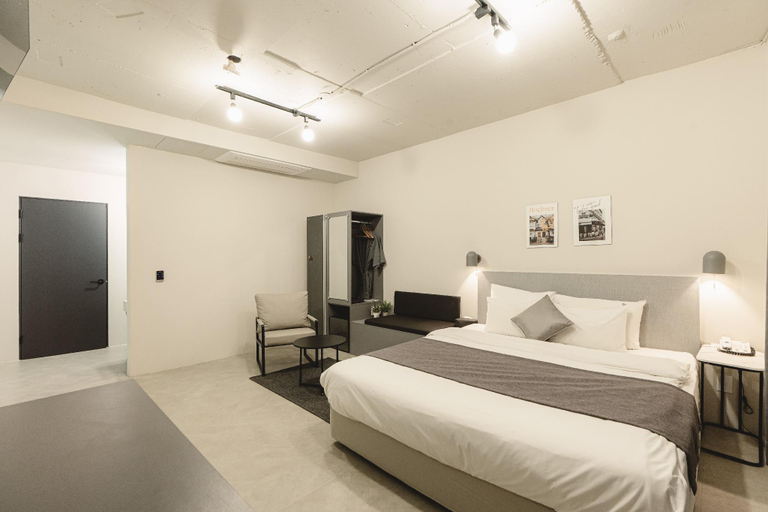 Bedroom 4, Cheonan Shining Bin, Cheonan