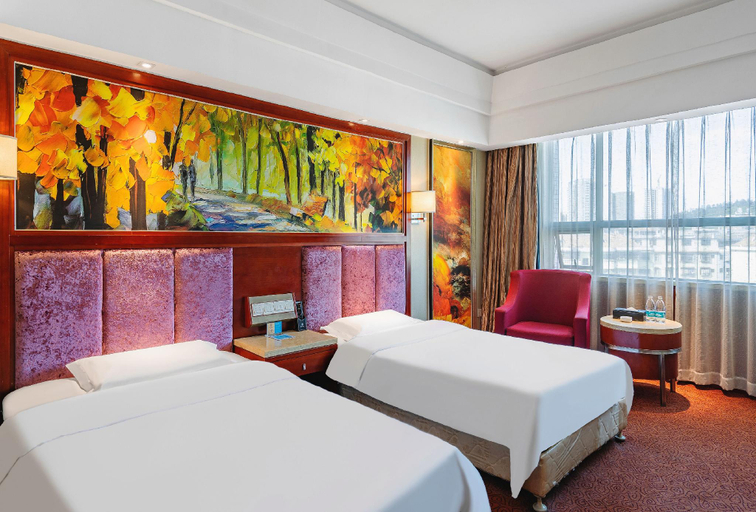 Bedroom 2, Dinghe Hotel, Chenzhou