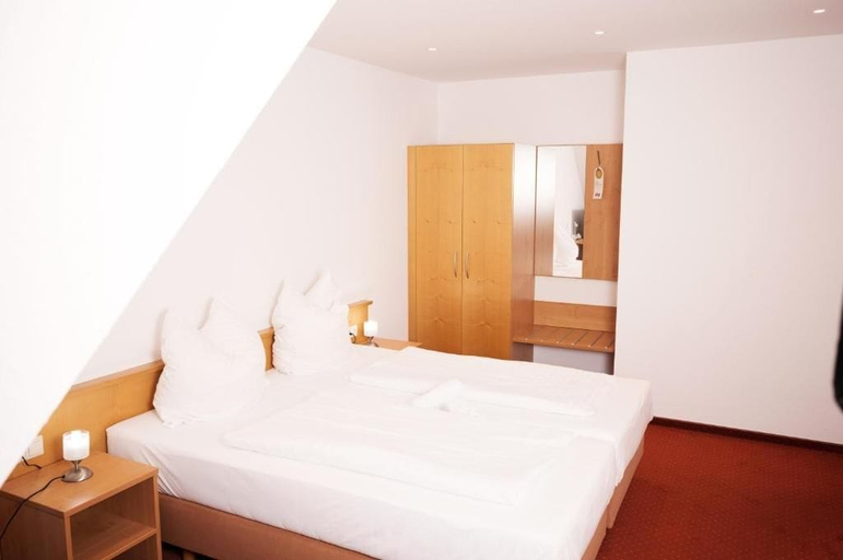 Bedroom 4, Hotel Zehntscheune, Rhein-Neckar-Kreis