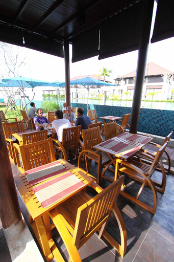 Food & Drinks 5, The Oriental Beach Resort, Klaeng