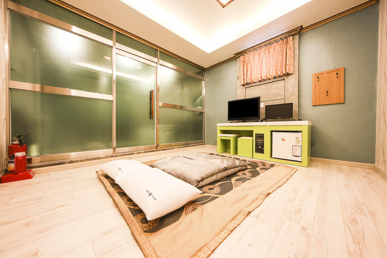 Bedroom 4, Chuncheon Hyundai, Chuncheon