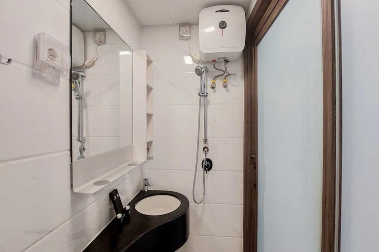 Bathroom 3, Elegant And Comfy Studio At Sky House Bsd Apartment, South Tangerang
