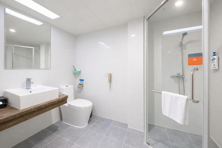Bathroom 4, Guangzhou Junye International Hotel, Guangzhou