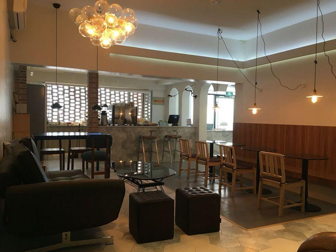 Food & Drinks 5, Chuxia Hotel (International Coastal Baths Jinhaiwan Pier), Weihai