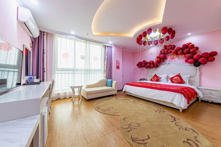 Bedroom 2, Zhongyuan International Hotel, Baoji