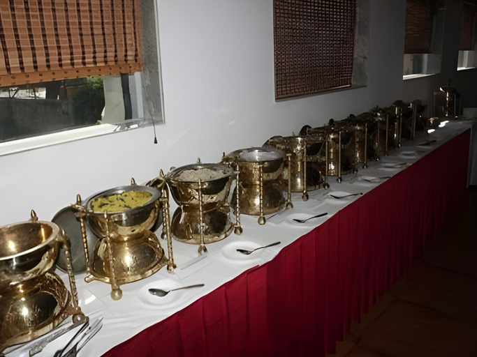 Food & Drinks 5, Hotel Om Sai International, Ahmadnagar