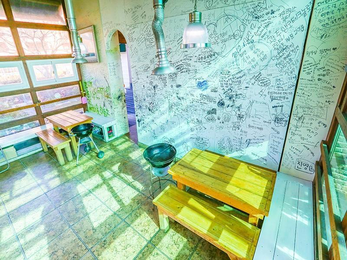 Bathroom, Buan (Byeonsanbando) Coffee Prince Pension, Buan