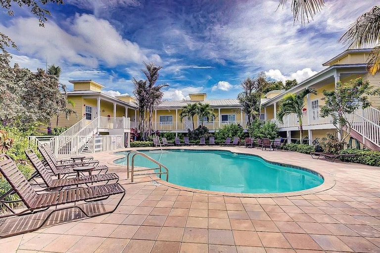 Sport & Beauty 4, Beach Club Cute Cottage in C Bldg., Sarasota