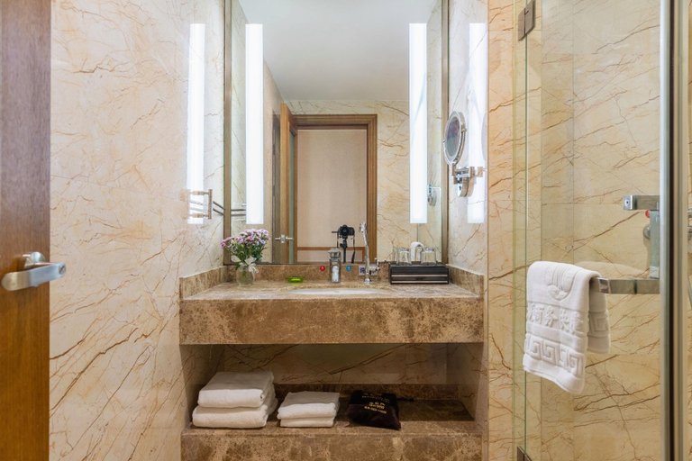 Bathroom 4, Beichen Hotel, Zhangye