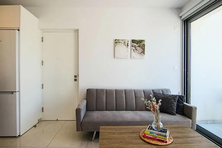 Others 4, Phaedrus Living: Seaside Executive Flat Harbour 101